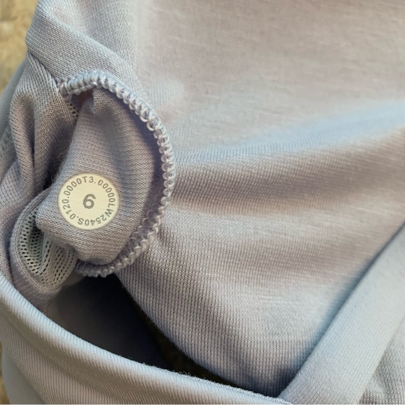 Lululemon Energy Sports Bra - Picture 3 of 3